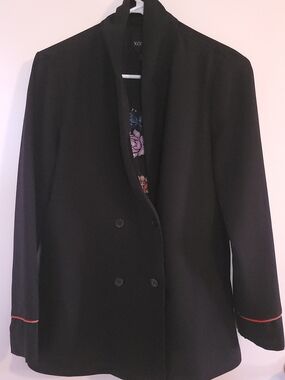XOXO Vintage Black Blazer Embroidered Flowers Peacock Jacket Work Sz Small